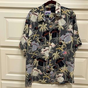 Giants button down shirt sleeves shirt, size large